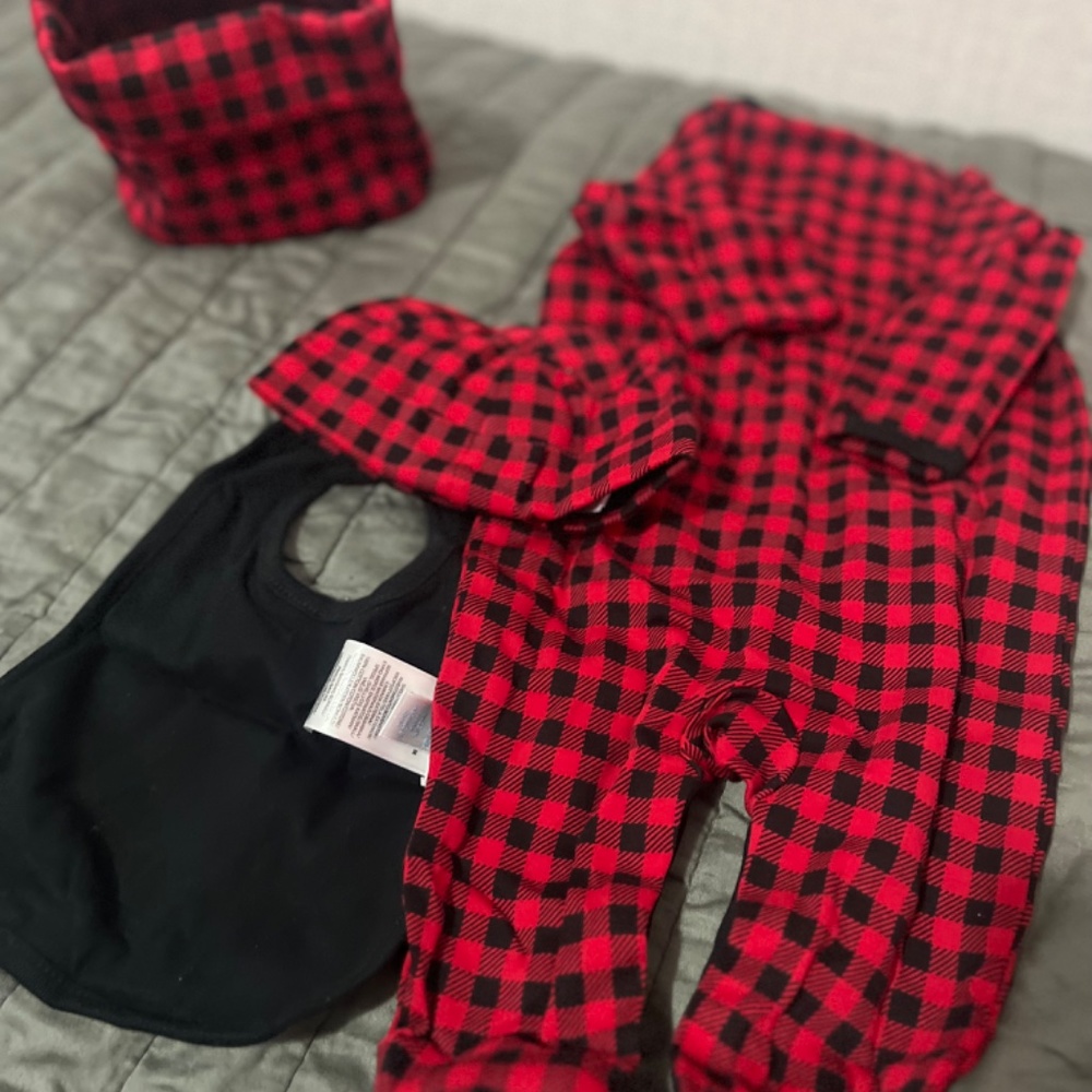 Baby Outfit - Picture 3 of 5